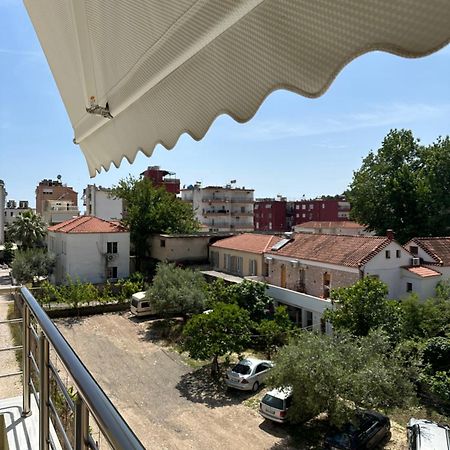Apartments Piazza Himare Exterior foto