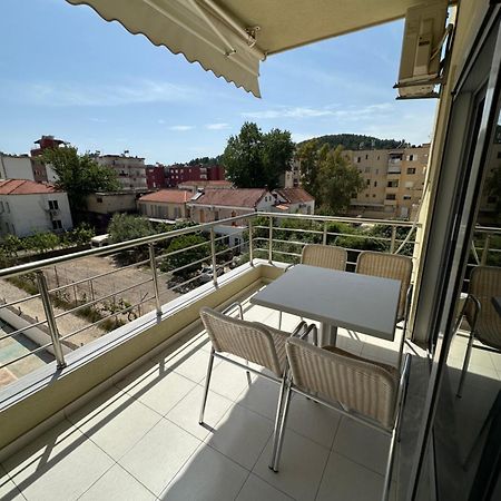 Apartments Piazza Himare Exterior foto